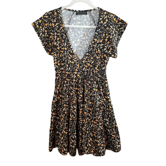 Urban Outfitters Julia Tiered Ruffle Cottagecore Ditsy Floral Prairie Mini Dress - Picture 1 of 12